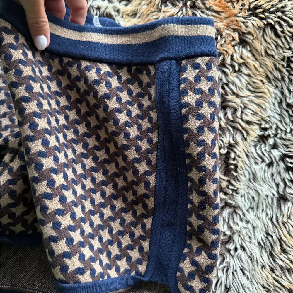 Upside Interstella Pierre Short‎ - Picture 4 of 6